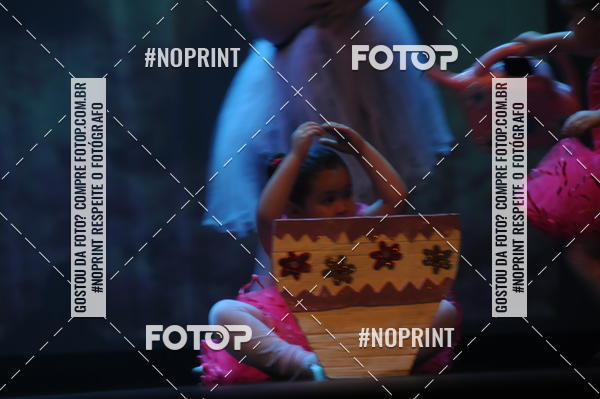 Buy your photos of the eventJardim Secreto - Espetaculo de Dana on Fotop