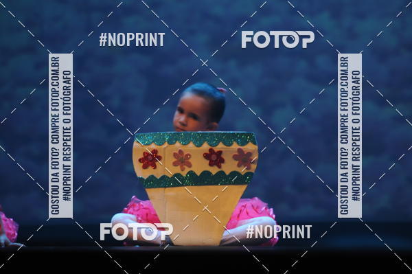 Buy your photos of the eventJardim Secreto - Espetaculo de Dana on Fotop