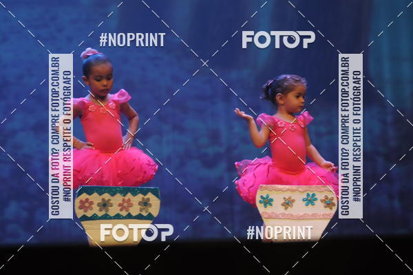 Buy your photos of the eventJardim Secreto - Espetaculo de Dana on Fotop