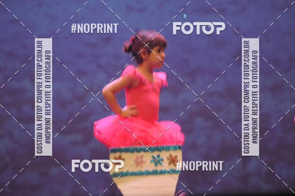 Buy your photos of the eventJardim Secreto - Espetaculo de Dana on Fotop