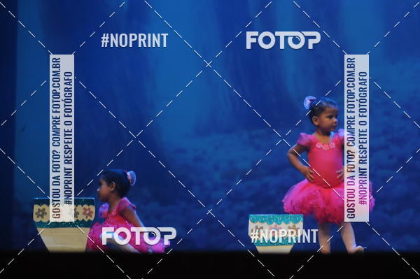 Buy your photos of the eventJardim Secreto - Espetaculo de Dana on Fotop