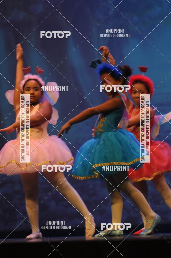 Buy your photos of the eventJardim Secreto - Espetaculo de Dana on Fotop