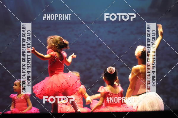 Buy your photos of the eventJardim Secreto - Espetaculo de Dana on Fotop