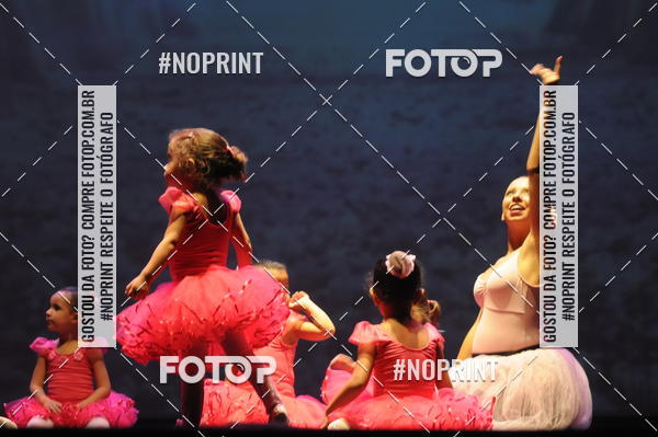 Buy your photos of the eventJardim Secreto - Espetaculo de Dana on Fotop