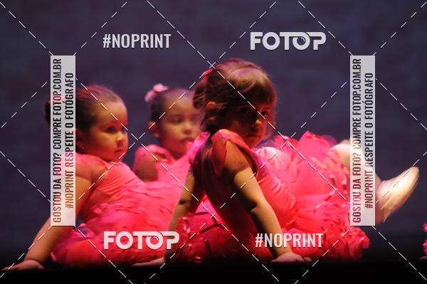 Buy your photos of the eventJardim Secreto - Espetaculo de Dana on Fotop