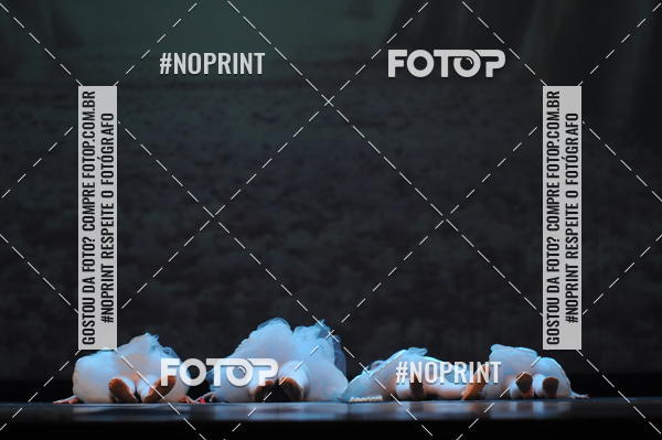 Buy your photos of the eventJardim Secreto - Espetaculo de Dana on Fotop