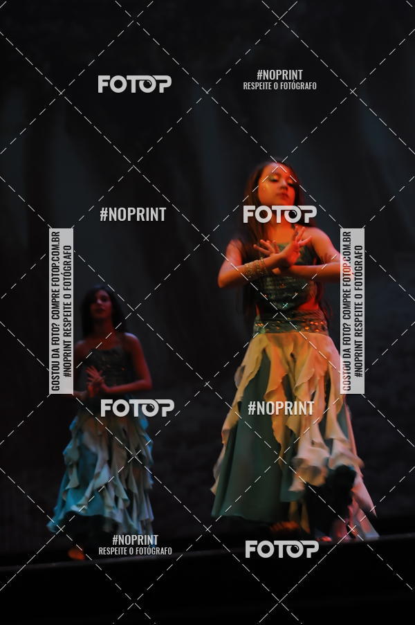 Buy your photos of the eventJardim Secreto - Espetaculo de Dana on Fotop