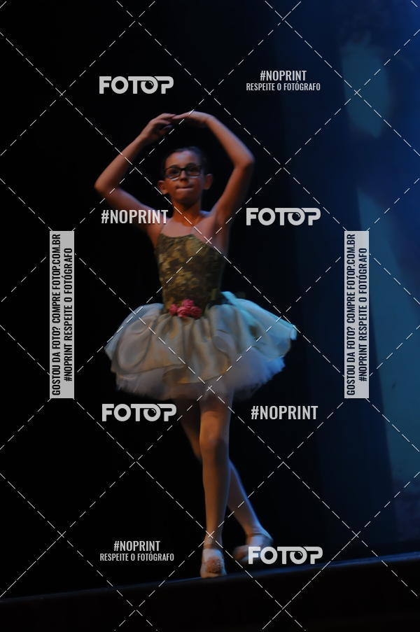 Buy your photos of the eventJardim Secreto - Espetaculo de Dana on Fotop