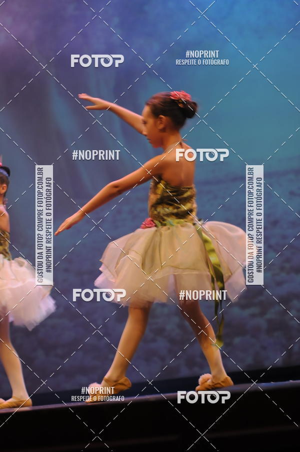 Buy your photos of the eventJardim Secreto - Espetaculo de Dana on Fotop