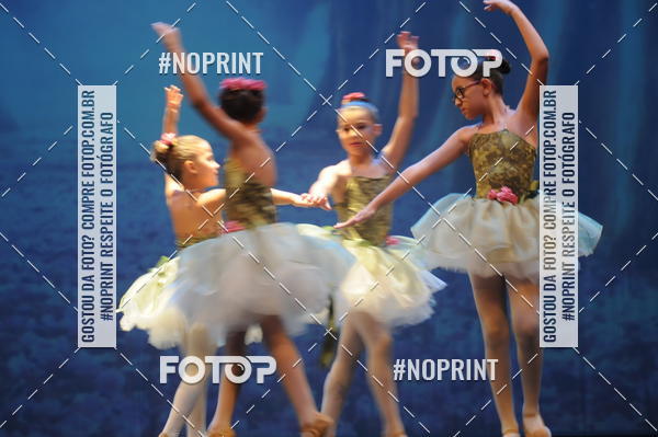 Buy your photos of the eventJardim Secreto - Espetaculo de Dana on Fotop