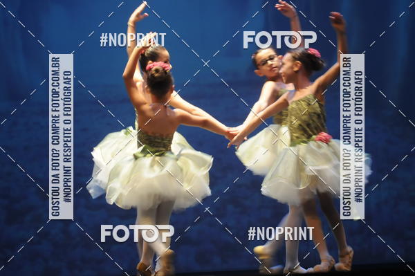 Buy your photos of the eventJardim Secreto - Espetaculo de Dana on Fotop