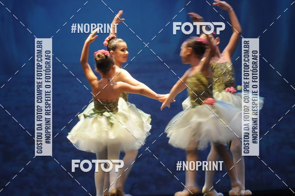 Buy your photos of the eventJardim Secreto - Espetaculo de Dana on Fotop