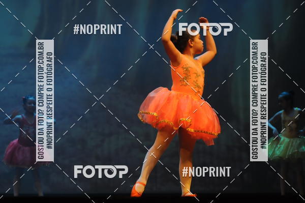 Buy your photos of the eventJardim Secreto - Espetaculo de Dana on Fotop