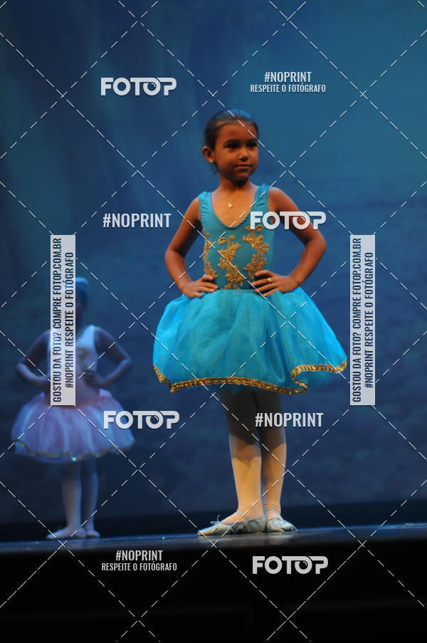 Buy your photos of the eventJardim Secreto - Espetaculo de Dana on Fotop