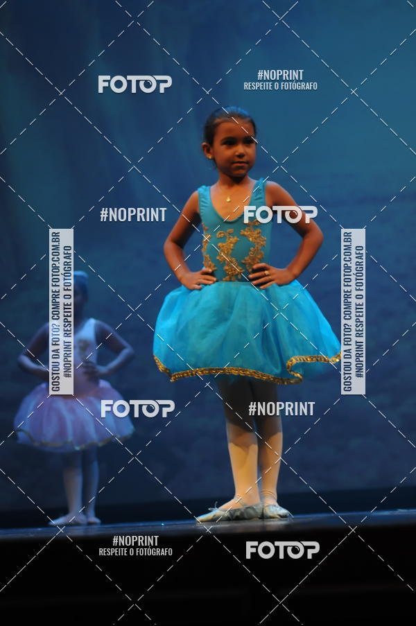 Buy your photos of the eventJardim Secreto - Espetaculo de Dana on Fotop
