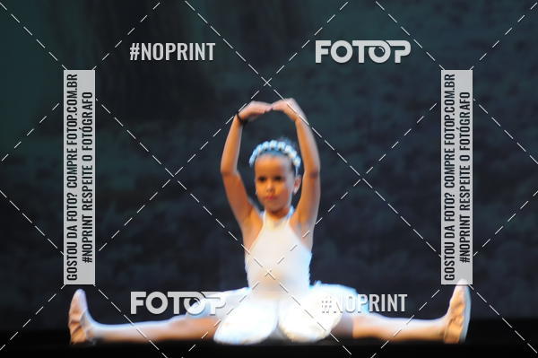 Buy your photos of the eventJardim Secreto - Espetaculo de Dana on Fotop