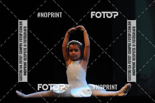 Buy your photos of the eventJardim Secreto - Espetaculo de Dana on Fotop