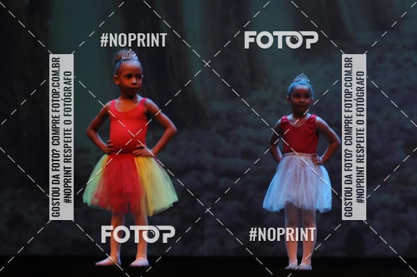 Buy your photos of the eventJardim Secreto - Espetaculo de Dana on Fotop