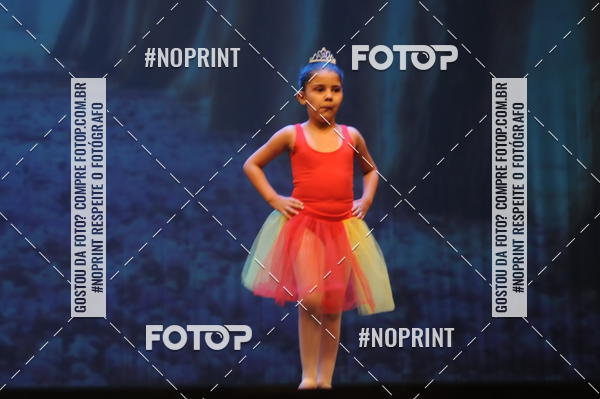 Buy your photos of the eventJardim Secreto - Espetaculo de Dana on Fotop