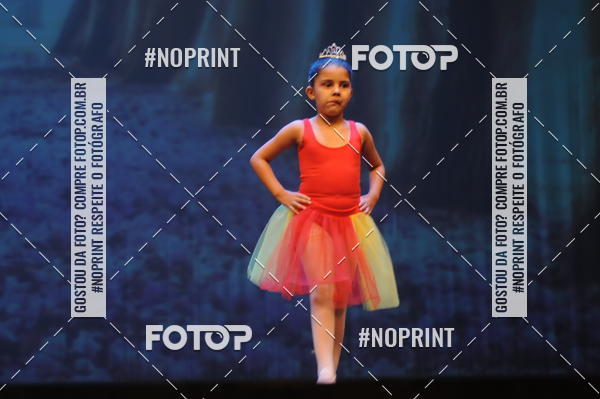 Buy your photos of the eventJardim Secreto - Espetaculo de Dana on Fotop