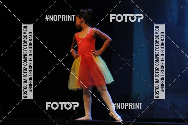 Buy your photos of the eventJardim Secreto - Espetaculo de Dana on Fotop