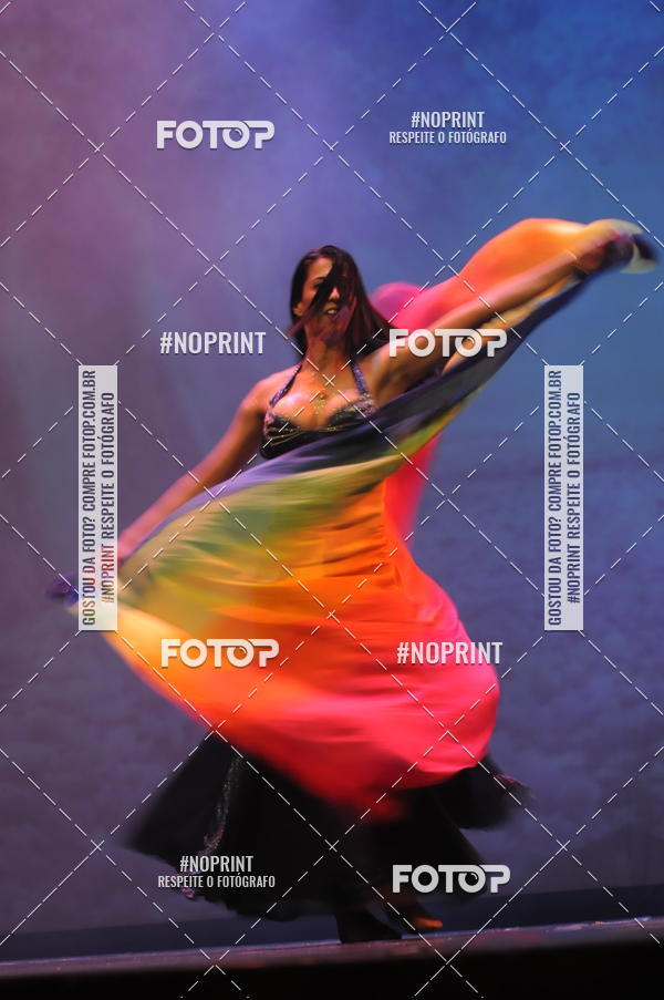 Buy your photos of the eventJardim Secreto - Espetaculo de Dana on Fotop