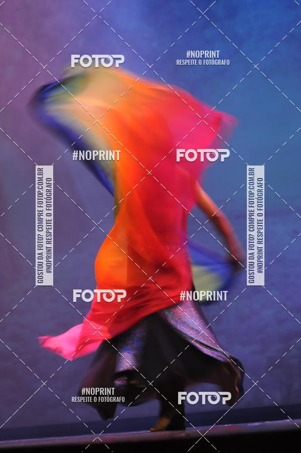 Buy your photos of the eventJardim Secreto - Espetaculo de Dana on Fotop