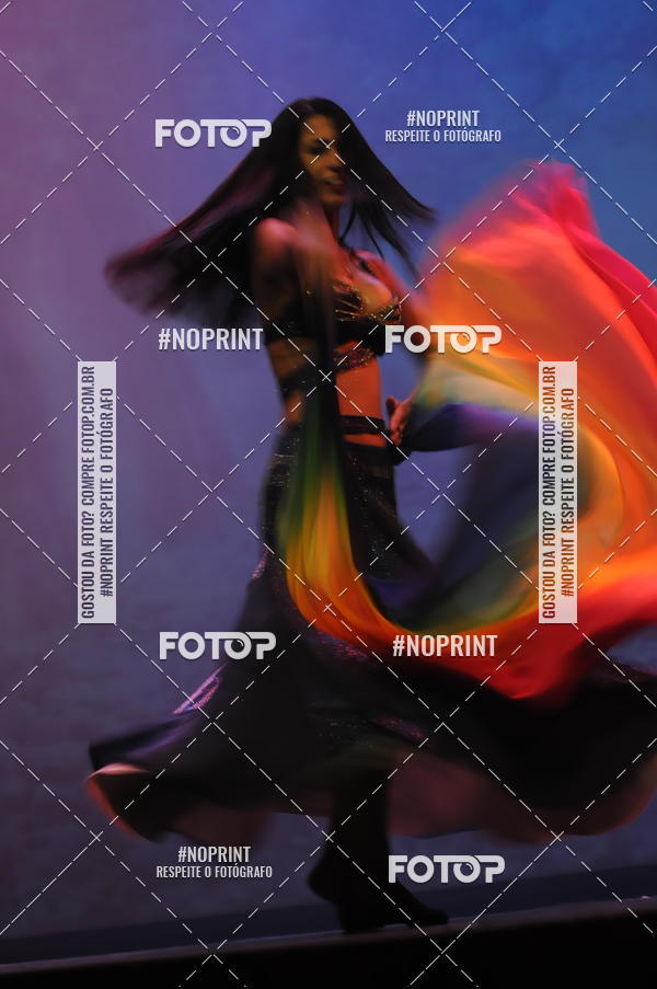 Buy your photos of the eventJardim Secreto - Espetaculo de Dana on Fotop