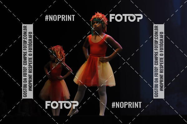 Buy your photos of the eventJardim Secreto - Espetaculo de Dana on Fotop