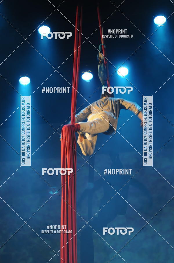 Buy your photos of the eventJardim Secreto - Espetaculo de Dana on Fotop