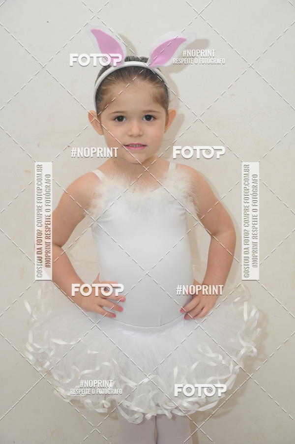 Buy your photos of the eventJardim Secreto - Espetaculo de Dana on Fotop