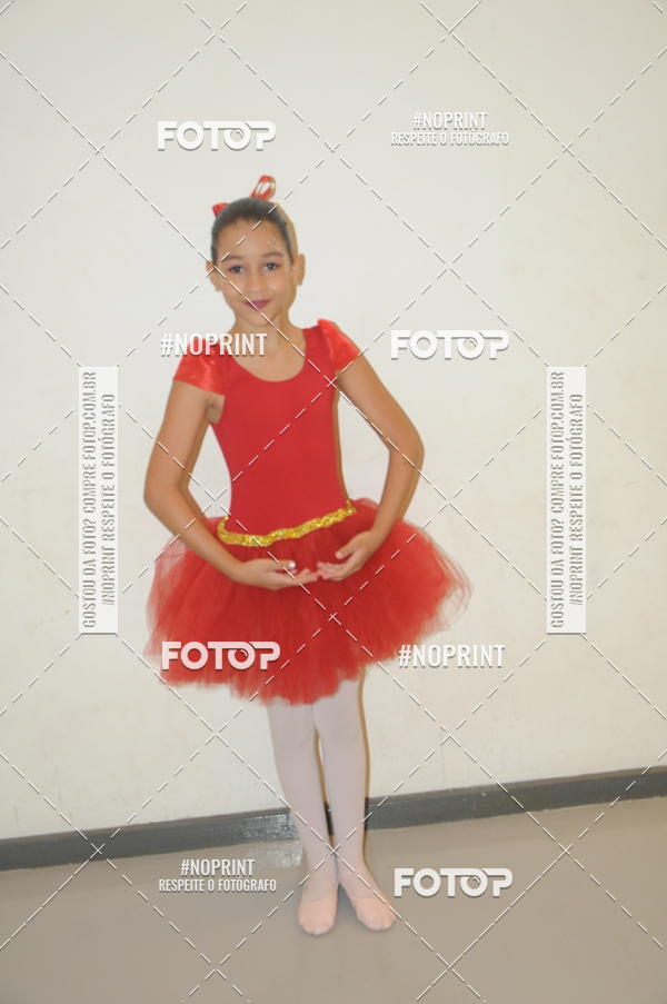 Buy your photos of the eventJardim Secreto - Espetaculo de Dana on Fotop