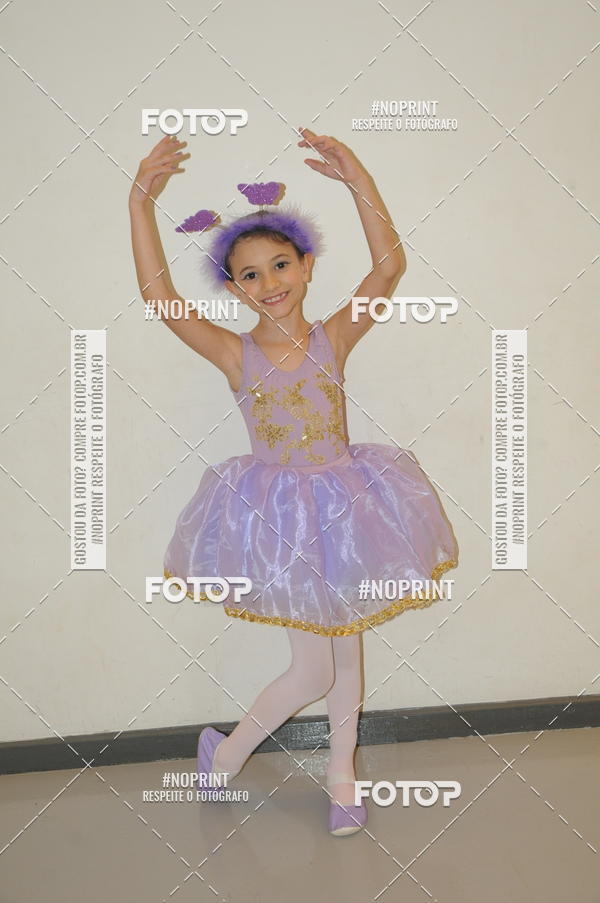 Buy your photos of the eventJardim Secreto - Espetaculo de Dana on Fotop