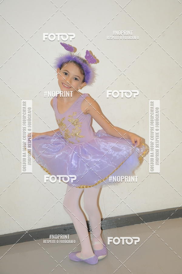 Buy your photos of the eventJardim Secreto - Espetaculo de Dana on Fotop