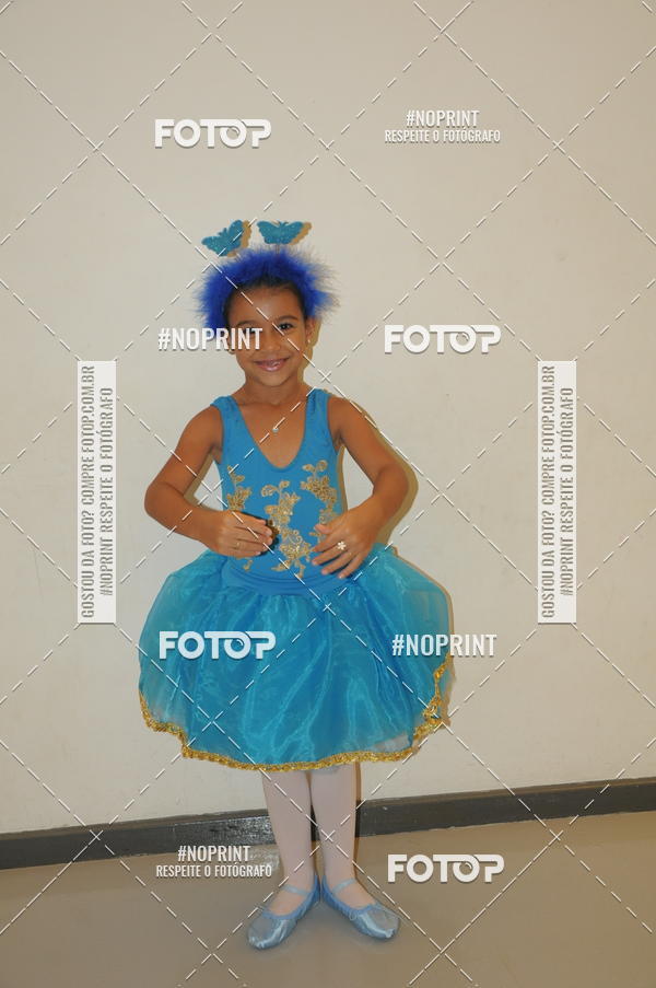 Buy your photos of the eventJardim Secreto - Espetaculo de Dana on Fotop