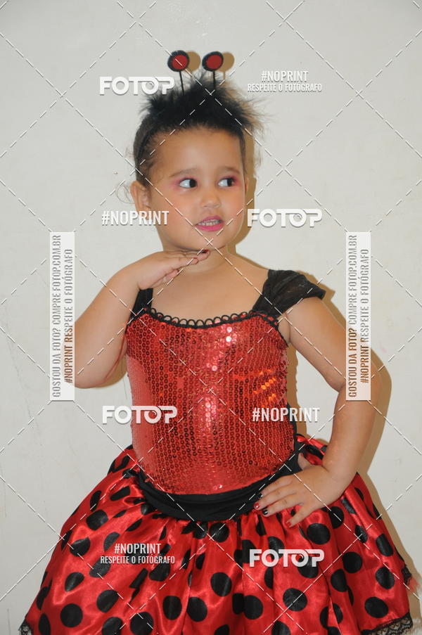 Buy your photos of the eventJardim Secreto - Espetaculo de Dana on Fotop