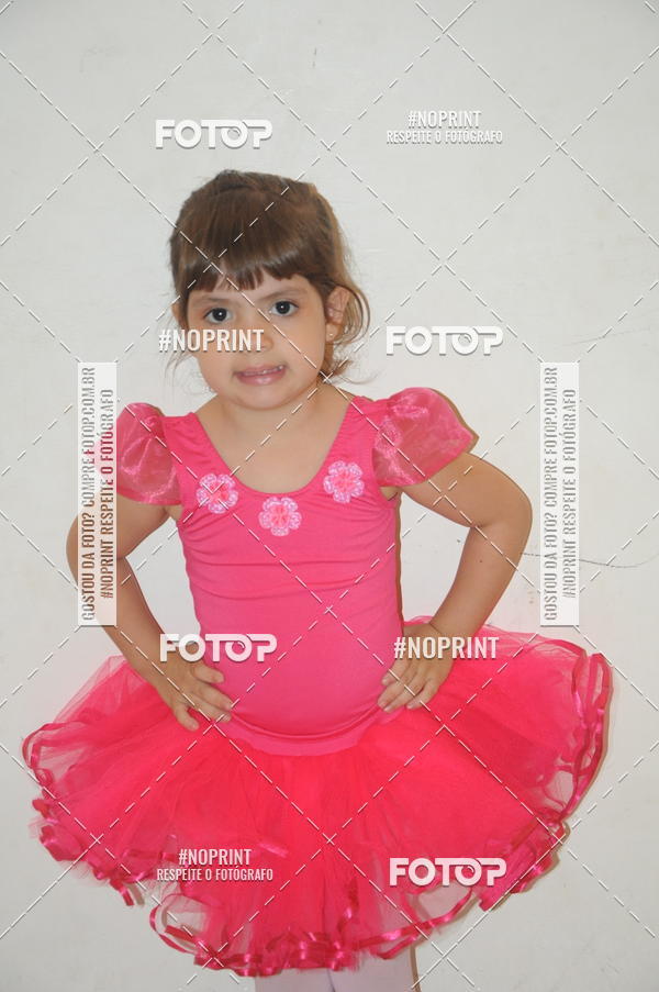 Buy your photos of the eventJardim Secreto - Espetaculo de Dana on Fotop