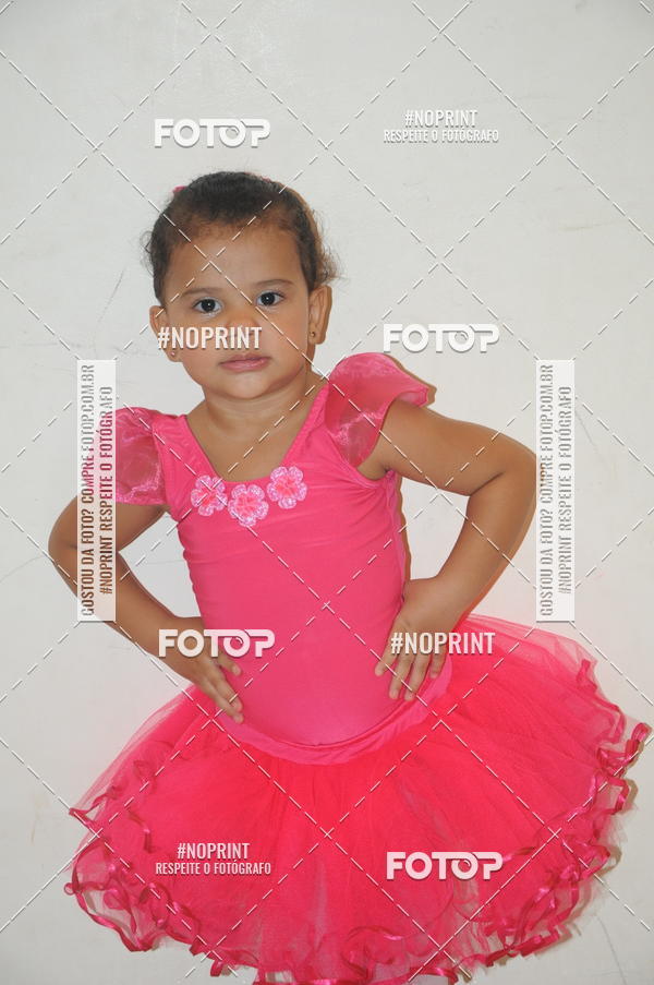 Buy your photos of the eventJardim Secreto - Espetaculo de Dana on Fotop