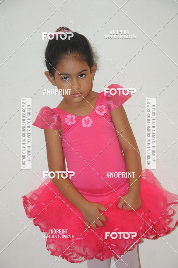 Buy your photos of the eventJardim Secreto - Espetaculo de Dana on Fotop