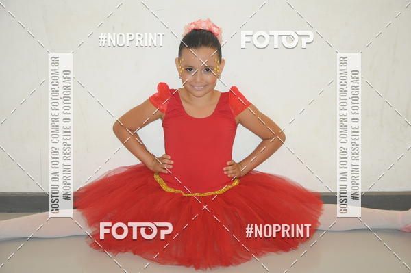 Buy your photos of the eventJardim Secreto - Espetaculo de Dana on Fotop