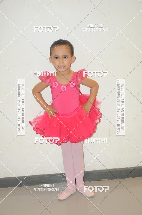 Buy your photos of the eventJardim Secreto - Espetaculo de Dana on Fotop