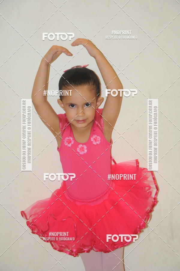 Buy your photos of the eventJardim Secreto - Espetaculo de Dana on Fotop