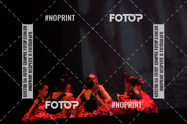 Buy your photos of the eventJardim Secreto - Espetaculo de Dana on Fotop