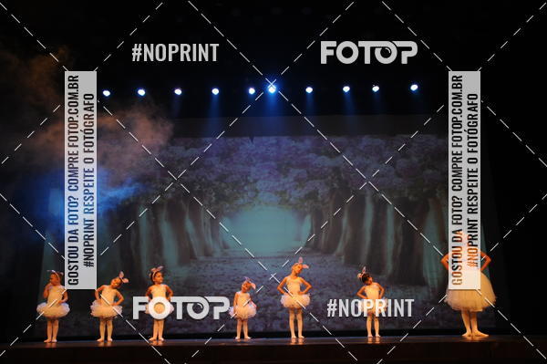 Buy your photos of the eventJardim Secreto - Espetaculo de Dana on Fotop