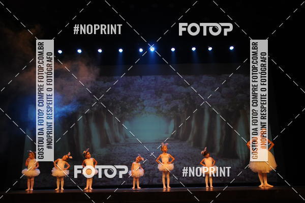 Buy your photos of the eventJardim Secreto - Espetaculo de Dana on Fotop