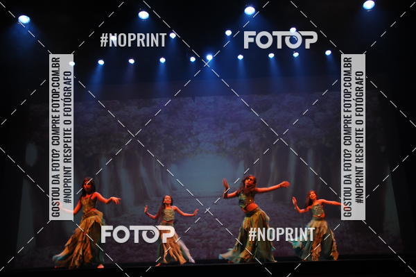 Buy your photos of the eventJardim Secreto - Espetaculo de Dana on Fotop