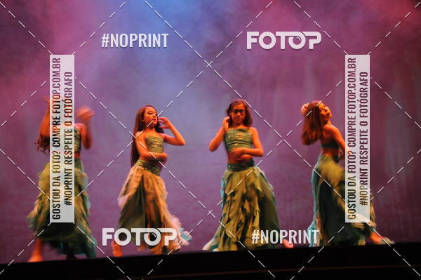 Buy your photos of the eventJardim Secreto - Espetaculo de Dana on Fotop