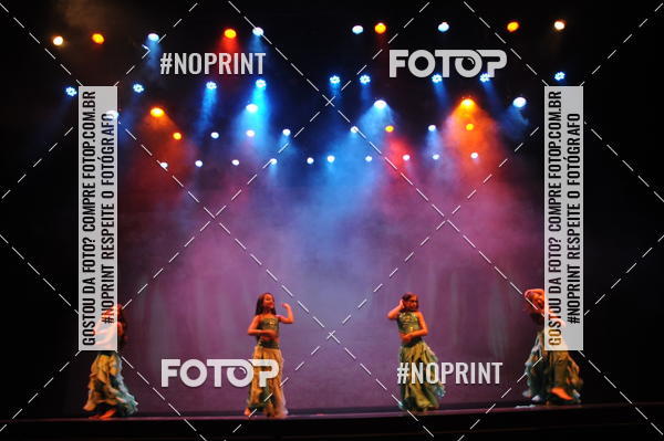 Buy your photos of the eventJardim Secreto - Espetaculo de Dana on Fotop