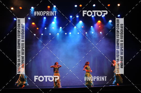 Buy your photos of the eventJardim Secreto - Espetaculo de Dana on Fotop