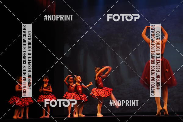 Buy your photos of the eventJardim Secreto - Espetaculo de Dana on Fotop